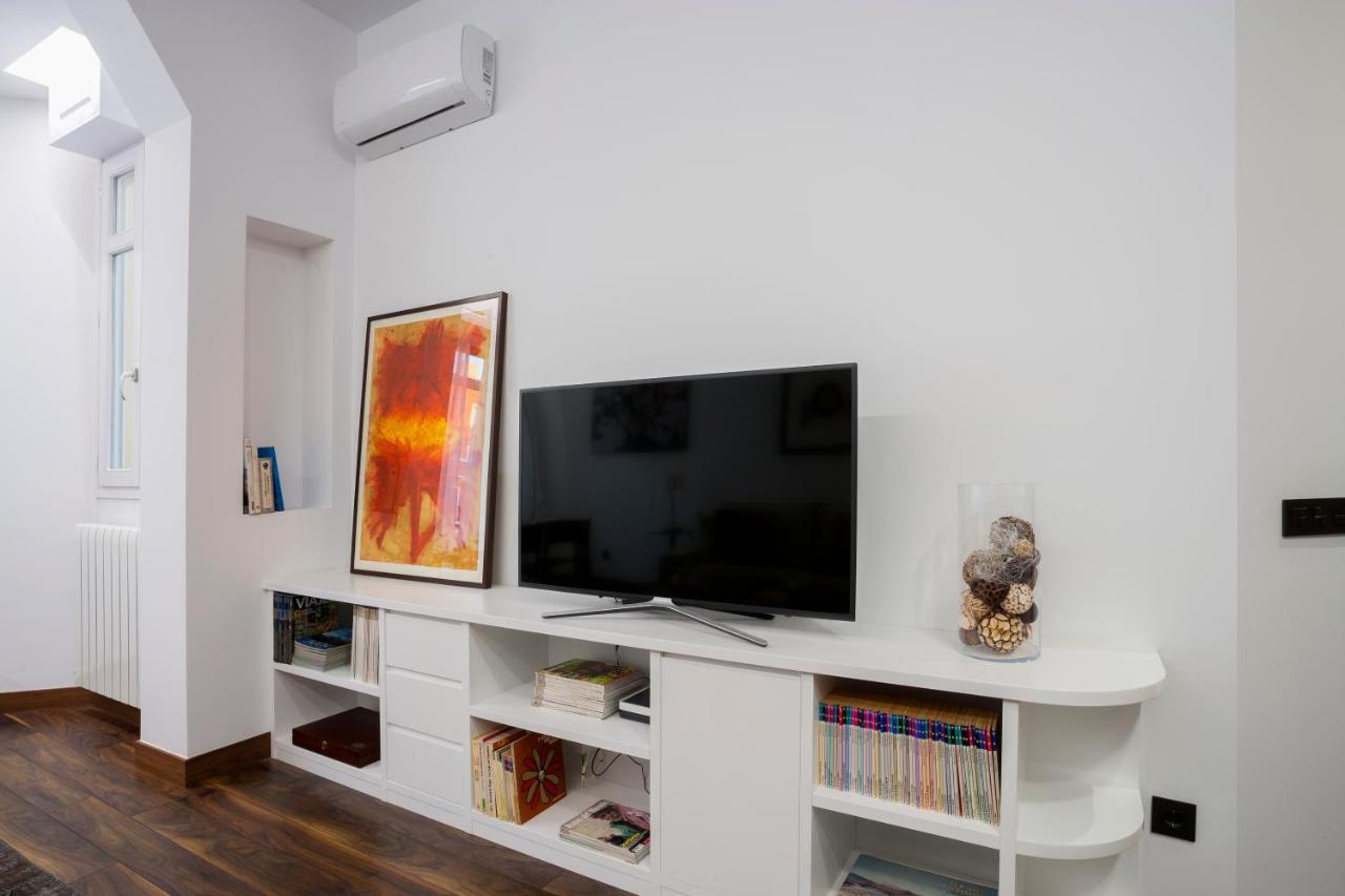 Dobohomes - Gran Via 2 Мадрид Экстерьер фото